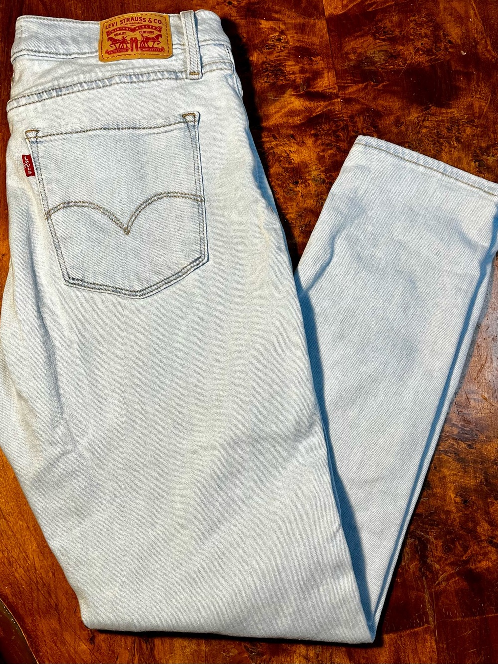 Levi's 311 Light Blue Wash Denim Shaping Skinny Jean's